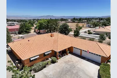 8585 Hickory, Hesperia, CA 92345 - Photo 6