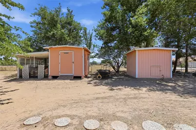 8585 Hickory, Hesperia, CA 92345 - Photo 26