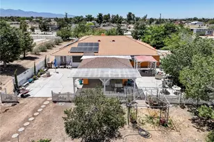 8585 Hickory, Hesperia, CA 92345 - Photo 36
