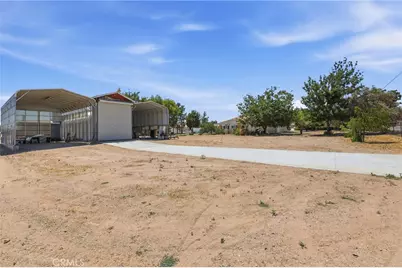 8585 Hickory, Hesperia, CA 92345 - Photo 30