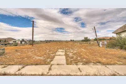 1212 Smith, El Mirage, CA 92301 - Photo 30