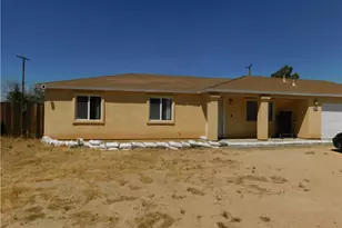 9037 S Loop, California City, CA 93505 - Photo 12