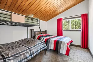 426 Crystal Ct, Big Bear Lake, CA 92315 - Photo 16