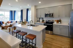 9522 Hannah Wy, Riverside, CA 92503 - Photo 6