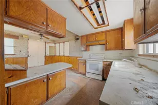 960 Sheridan St, Upland, CA 91786 - Photo 8