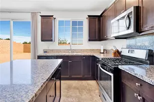 12576 Wycliff, Victorville, CA 92392 - Photo 14