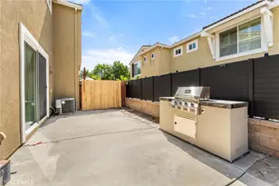 27425 Gentlebrook Ct, Murrieta, CA 92562 - Photo 38