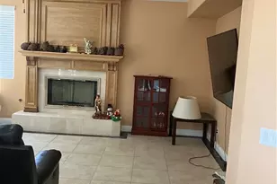 11968 Taylor Ct, Victorville, CA 92392 - Photo 6