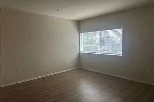 2864 Sunset Pl, Los Angeles, CA 90005 - Photo 12