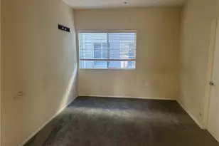 2864 Sunset Pl, Los Angeles, CA 90005 - Photo 18