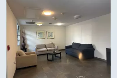 2864 Sunset Place #205, Los Angeles, CA 90005 - Photo 4