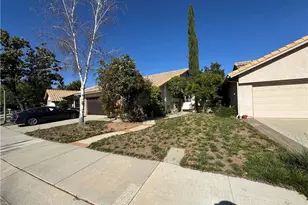 980 Oakland Hills, Banning, CA 92220 - Photo 4