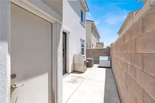 16729 Petrus Ln, Fontana, CA 92336 - Photo 28
