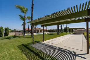 2598 Ayala Dr, Rialto, CA 92377 - Photo 28