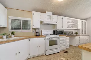 2598 Ayala Dr, Rialto, CA 92377 - Photo 14