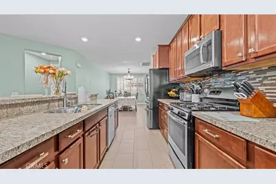 4033 Quartzite, San Bernardino, CA 92407 - Photo 10
