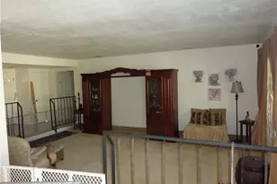 13766 Burning Tree Dr, Victorville, CA 92395 - Photo 10