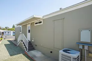 840 E Foothill, Azusa, CA 91702 - Photo 12