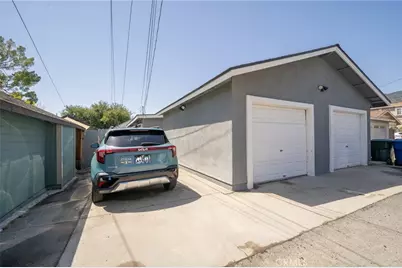 124 N Vista Bonita Avenue, Glendora, CA 91741 - Photo 28
