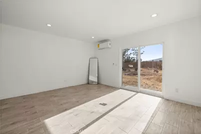 9888 Terrace Drive, Morongo Valley, CA 92256 - Photo 4