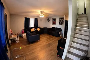 1243 E 100th, Los Angeles, CA 90002 - Photo 4