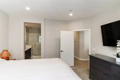 1012 Eucalipto Place, Montebello, CA 90640 - Photo 30