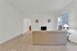 30809 Point Woods Ct, Temecula, CA 92591 - Photo 6