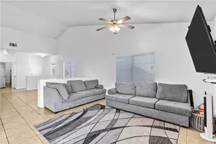 13048 Evanston, Victorville, CA 92392 - Photo 8