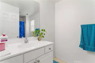 16029 White Mountain, Victorville, CA 92394 - Photo 14