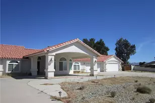 15425 Kasota Rd, Apple Valley, CA 92307 - Photo 2