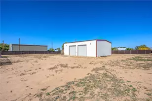 8305 Topaz, Hesperia, CA 92344 - Photo 36