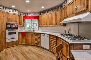 929 E Foothill Blvd, Upland, CA 91786 - Photo 14