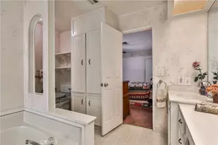 929 E Foothill Blvd, Upland, CA 91786 - Photo 34