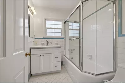 133 S Canon Drive, Beverly Hills, CA 90212 - Photo 16