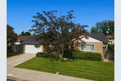 824 N Redondo E, Anaheim, CA 92801 - Photo 2