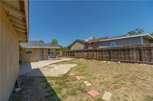 14888 Ivy Ave, Fontana, CA 92335 - Photo 24