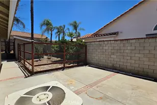 16500 Running Deer Rd, Lake Elsinore, CA 92530 - Photo 24