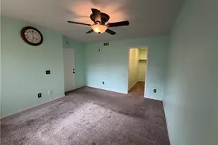 2110 Hawthorne Ct, San Bernardino, CA 92404 - Photo 4