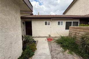 2110 Hawthorne Ct, San Bernardino, CA 92404 - Photo 1