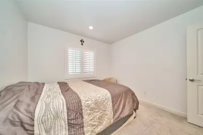 7902 Ravello Court, Highland, CA 92346 - Photo 32