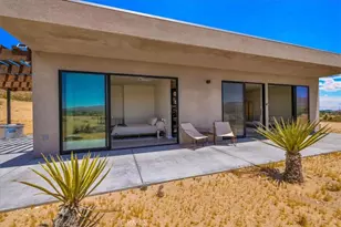 6250 Avalon, Yucca Valley, CA 92284 - Photo 2