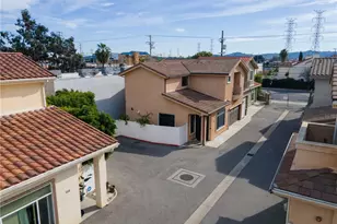 7608 Ani Wy, North Hollywood, CA 91605 - Photo 46