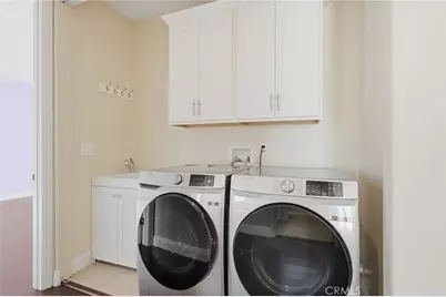 7608 Ani Way, North Hollywood, CA 91605 - Photo 26