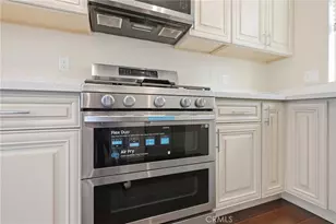 7608 Ani Wy, North Hollywood, CA 91605 - Photo 8