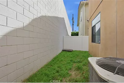 7608 Ani Way, North Hollywood, CA 91605 - Photo 40