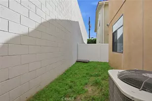7608 Ani Wy, North Hollywood, CA 91605 - Photo 40