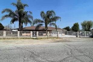 18750 14th, Bloomington, CA 92316 - Photo 2