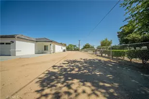 16150 Smoke Tree, Hesperia, CA 92345 - Photo 14