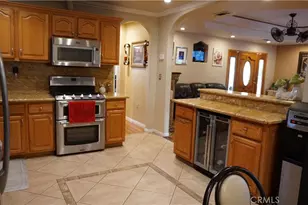 5032 N Bonnie Cove Ave, Covina, CA 91724 - Photo 10