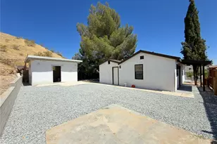 16665 A St, Victorville, CA 92395 - Photo 4